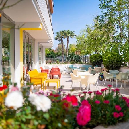 Hotel Royal ジュリアノーヴァ エクステリア 写真