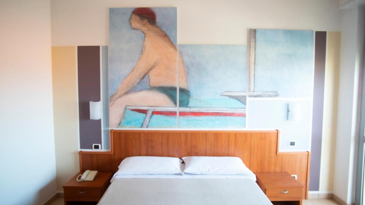 Hotel Royal ジュリアノーヴァ エクステリア 写真