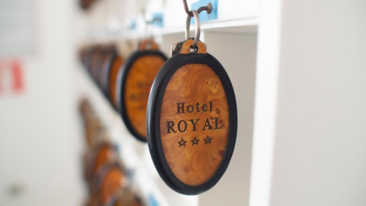 Hotel Royal ジュリアノーヴァ エクステリア 写真