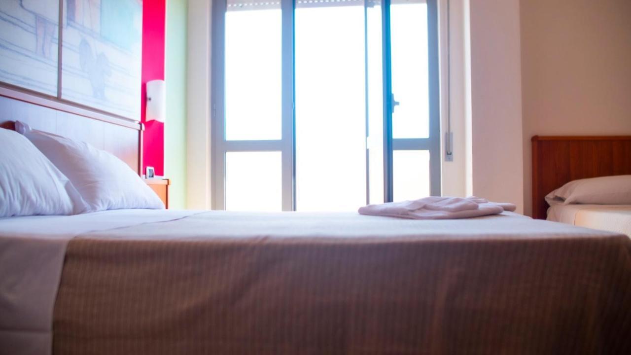 Hotel Royal ジュリアノーヴァ エクステリア 写真